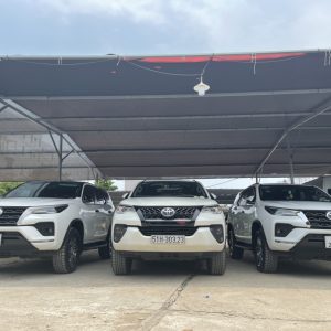 Fortuner Trắng